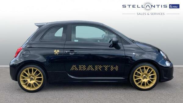 Abarth 695 1.4 T-jet 75Th Anniversario Hatchback M  #2