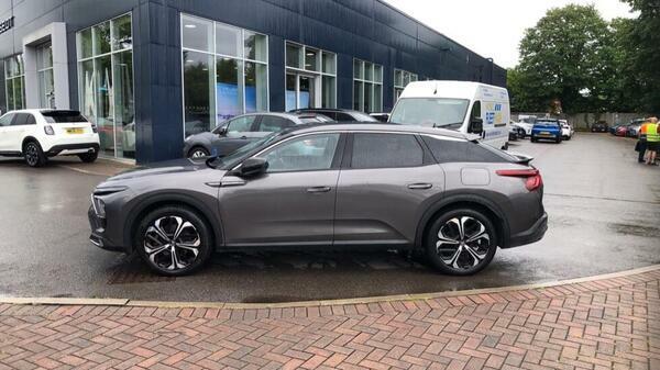 Citroen C5 X 1.6 12.4Kwh Shine Hatchback Plug-in Hyb #6