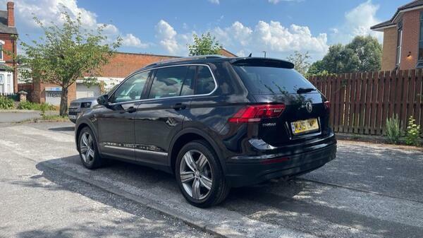 Volkswagen Tiguan 2.0 Tdi Match Suv Euro 6 Ss MJ19EKC Black #5