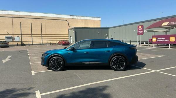 Peugeot 408 1.6 12.4Kwh Gt Fastback Plug-in Hybrid NJ24UCG #6