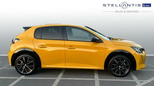 Peugeot 208 1.2 Puretech Gt Hatchback Eat Euro 6 S EO23GPV #2