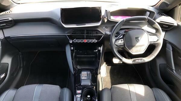 Peugeot e-208 51Kwh Gt Hatchback 7.4Kw Charge VO24FPX #4