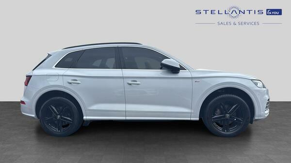 Audi Q5 2.0 Tfsi 45 S Line Suv S Tronic Quattro MT70DUH White #2