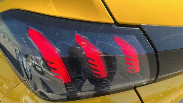 Peugeot e-208 50Kwh Allure Premium Hatchback BT22HKB #5