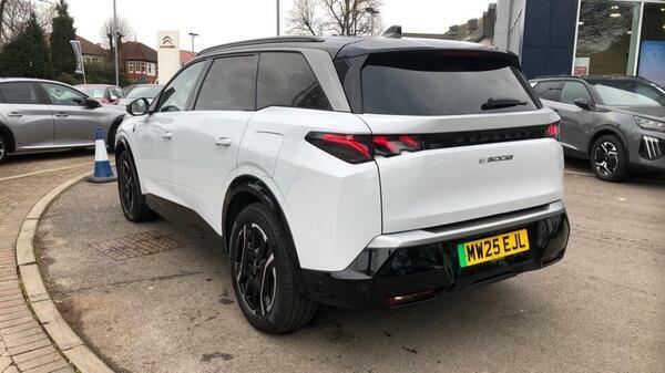 Peugeot 5008 73Kwh Gt Suv 210 Ps  #5