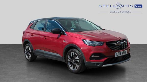 Vauxhall Grandland X 1.2 Turbo Gpf Sport Nav Suv Euro Red