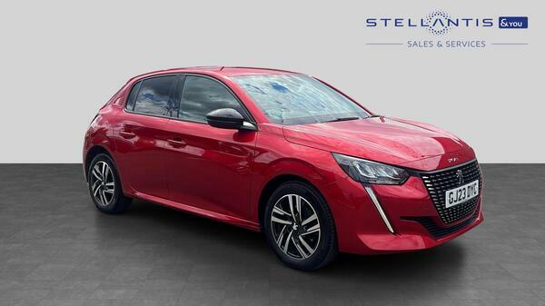 Peugeot 208 1.2 Puretech Allure Premium Hatchback