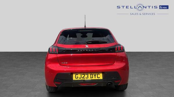 Peugeot 208 1.2 Puretech Allure Premium Hatchback GJ23DYC #4