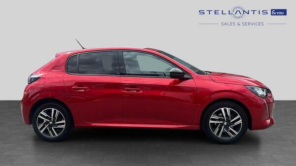 Peugeot 208 1.2 Puretech Allure Premium Hatchback GJ23DYC #2