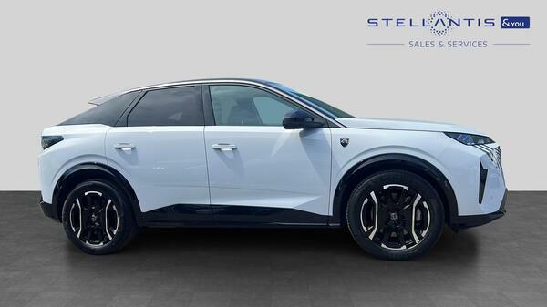 Peugeot 3008 73Kwh Gt Suv 210 Ps GD74UZE #2