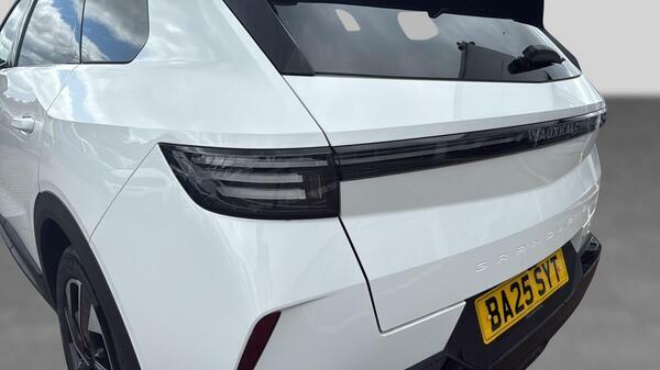 Vauxhall Grandland 1.2 Ultimate Suv Hybrid E-dct Euro 6 S #5
