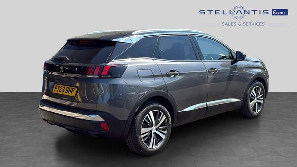 Peugeot 3008 1.2 Puretech Allure Premium Suv Eat E PY23BHP  #3