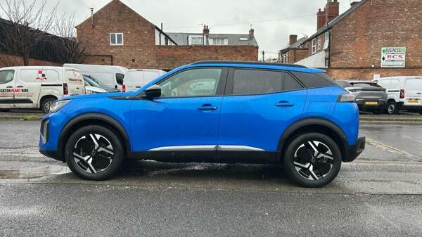 Peugeot e-2008 50Kwh Allure Suv 7Kw Charger MT24PCV  #6