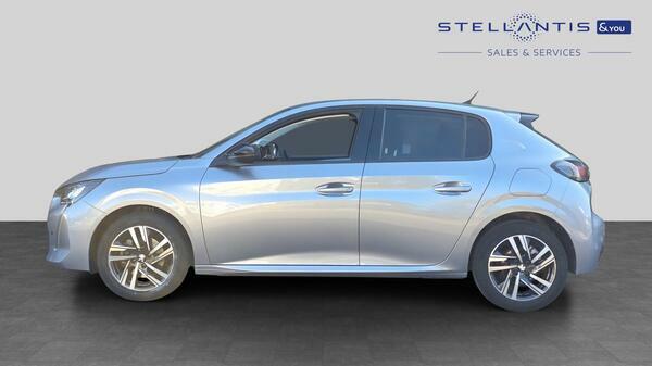 Peugeot 208 1.2 Puretech Allure Premium Hatchback WV72YGU #5
