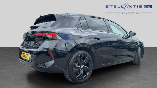 Vauxhall Astra 1.6 12.4Kwh Gs Hatchback Plug-in Hybrid #3