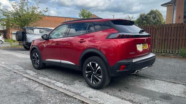 Peugeot 2008 1.2 Puretech Allure Premium Suv RK22YLE #5