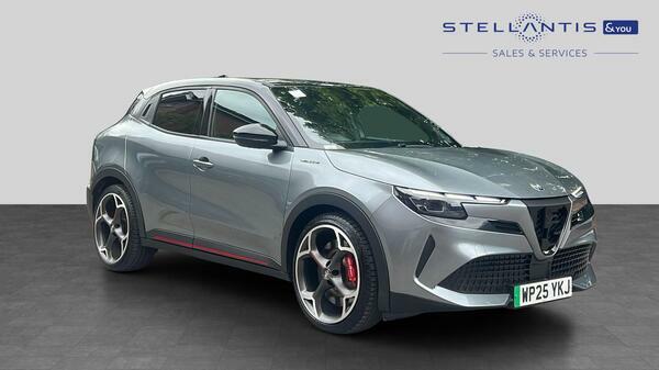 Alfa Romeo Junior 54Kwh Elettrica Veloce Suv 280