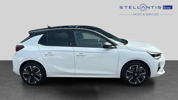 Vauxhall Corsa-e 50Kwh Sri Premium Hatchback 136 GV22KDO #2