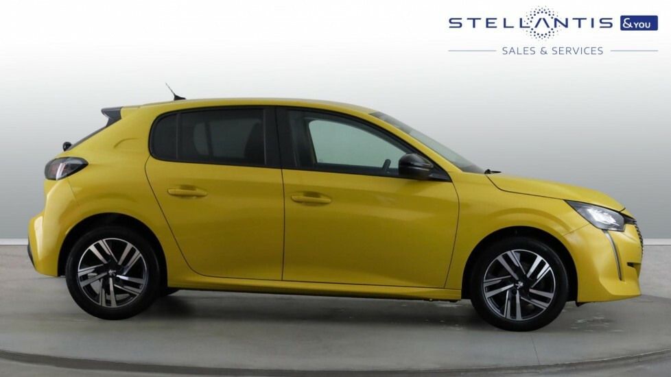 Peugeot 208 1.2 Puretech Active Premium Hatchback BJ73ETA #4