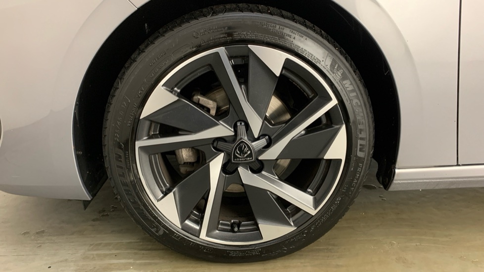 Peugeot 308 1.2 Puretech Allure Premium Hatchback E BW23FNE #6