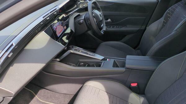 Peugeot 308 SW 1.2 Gt Estate Hybrid E-dsc Euro 6 Ss #31