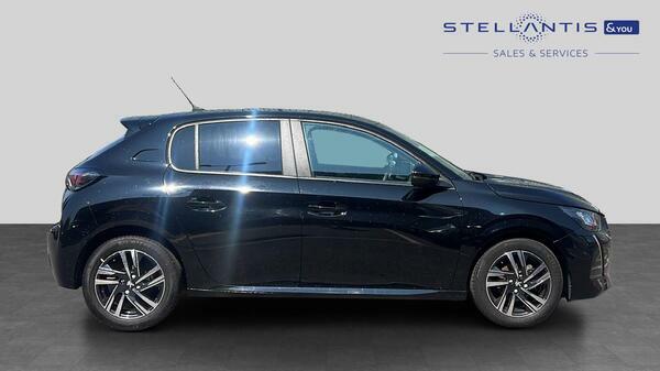Peugeot 208 1.2 Puretech Active Premium Hatchback GJ23DXH #2
