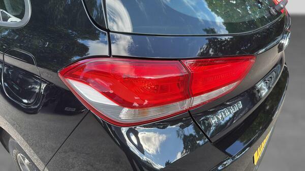 Hyundai I30 1.0 T-gdi Mhev Se Connect Hatchback Hyb HK72KSZ #5