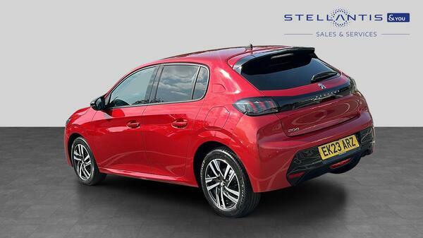 Peugeot 208 1.2 Puretech Allure Premium Hatchback EK23ARZ #6