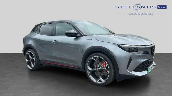 Alfa Romeo Junior 54Kwh Elettrica Veloce