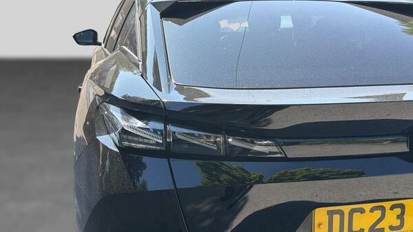Peugeot 408 1.6 12.4Kwh Gt Fastback Plug-in Hybrid #5