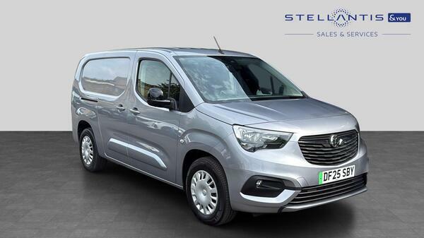 Vauxhall Combo-e Life 2300 50Kwh Pro Panel Van 6Dr L2 7.4 