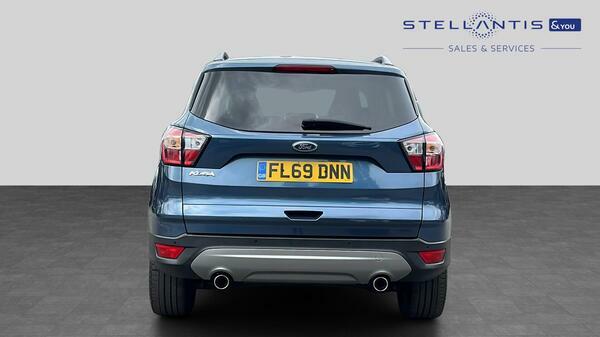 Ford Kuga 2.0 Tdci Ecoblue Titanium Edition Suv M FL69DNN #4