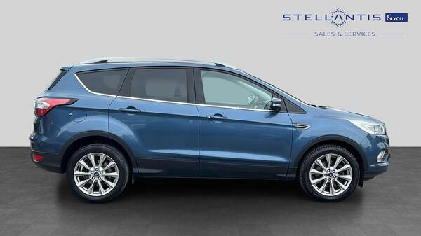 Ford Kuga 2.0 Tdci Ecoblue Titanium Edition Suv M FL69DNN #2