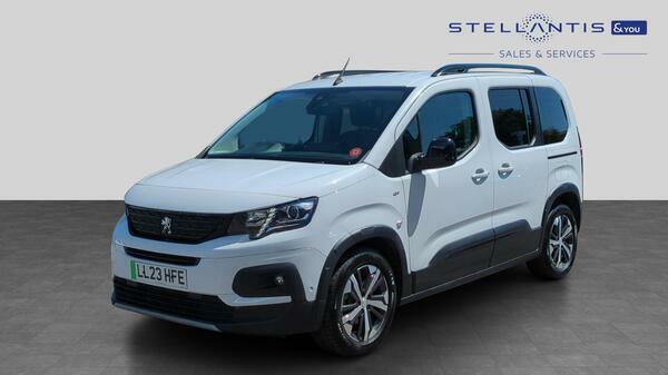 Peugeot e-Rifter 50Kwh Gt Standard Mpv 7.4Kw Charger Grey #8