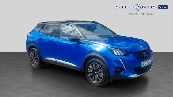 Peugeot e-2008 50Kwh Gt Premium Suv 136 Ps 