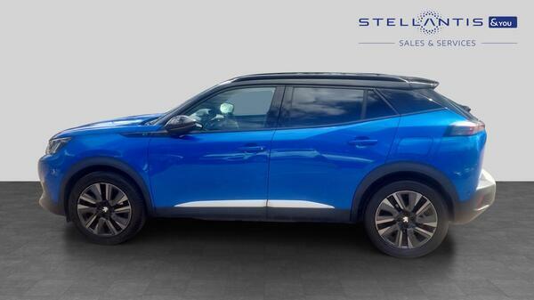Peugeot e-2008 50Kwh Gt Premium Suv 136 Ps ML22EJJ  #6