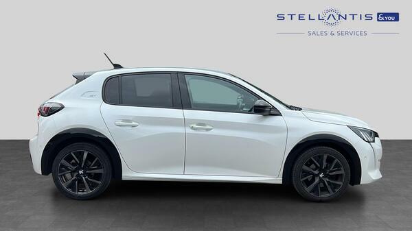 Peugeot 208 1.2 Puretech Gt Premium Hatchback Manua #2