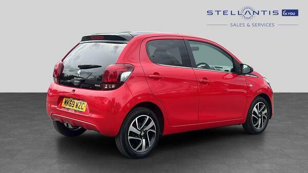 Peugeot 108 1.0 Allure Hatchback Euro 6 Ss Red #3