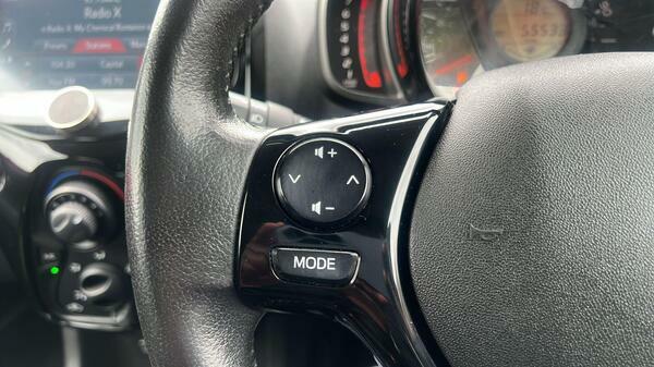 Peugeot 108 1.0L Allure 72 Bhp Purple #19