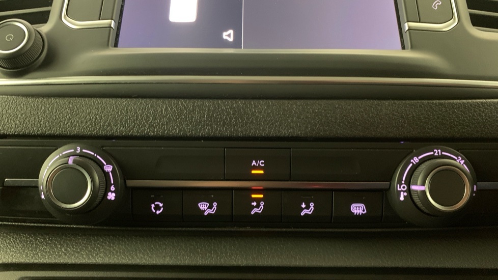 Vauxhall Vivaro 100Kw Ultimate XL 75Kwh 7 Seat #48