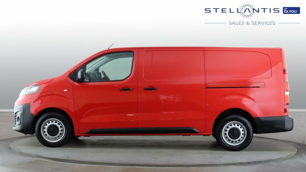Vauxhall Vivaro 100Kw Ultimate XL 75Kwh 7 Seat #14