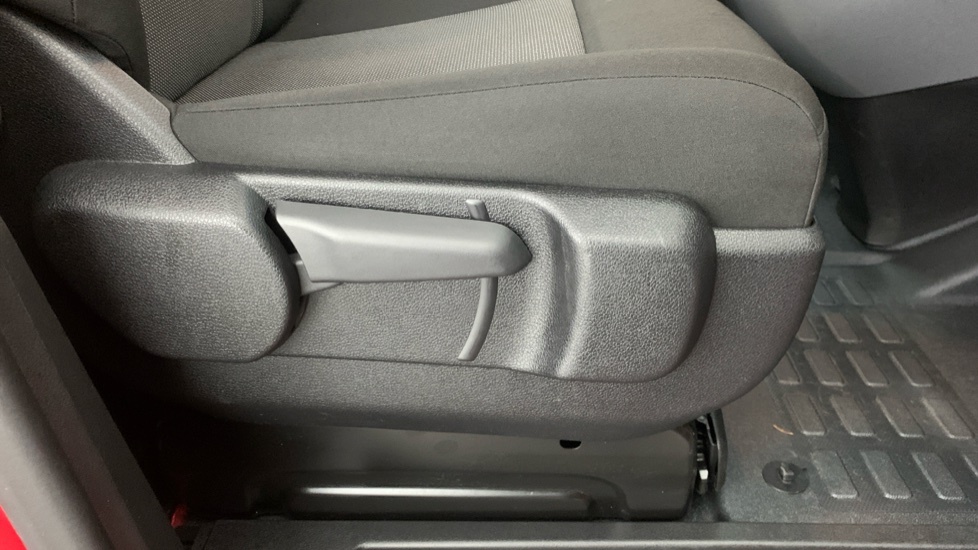 Vauxhall Vivaro 100Kw Ultimate XL 75Kwh 7 Seat #57