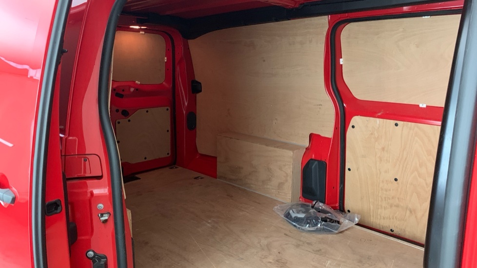 Vauxhall Vivaro 100Kw Ultimate XL 75Kwh 7 Seat #30