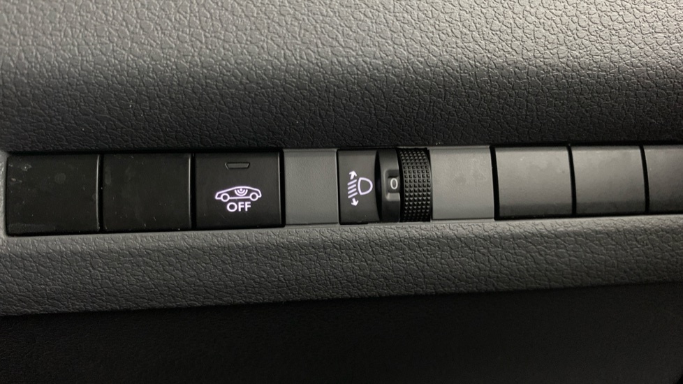 Vauxhall Vivaro 100Kw Ultimate XL 75Kwh 7 Seat #22