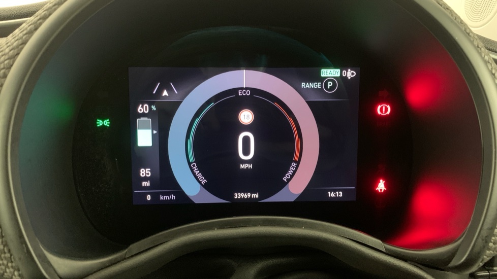 Fiat 500E C 2021 42Kwh Icon Convertible 118 Gold #11