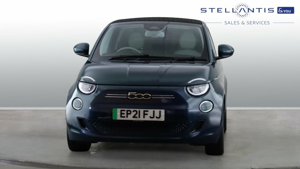 Fiat 500E C 2021 42Kwh Icon Convertible 118 Gold #16