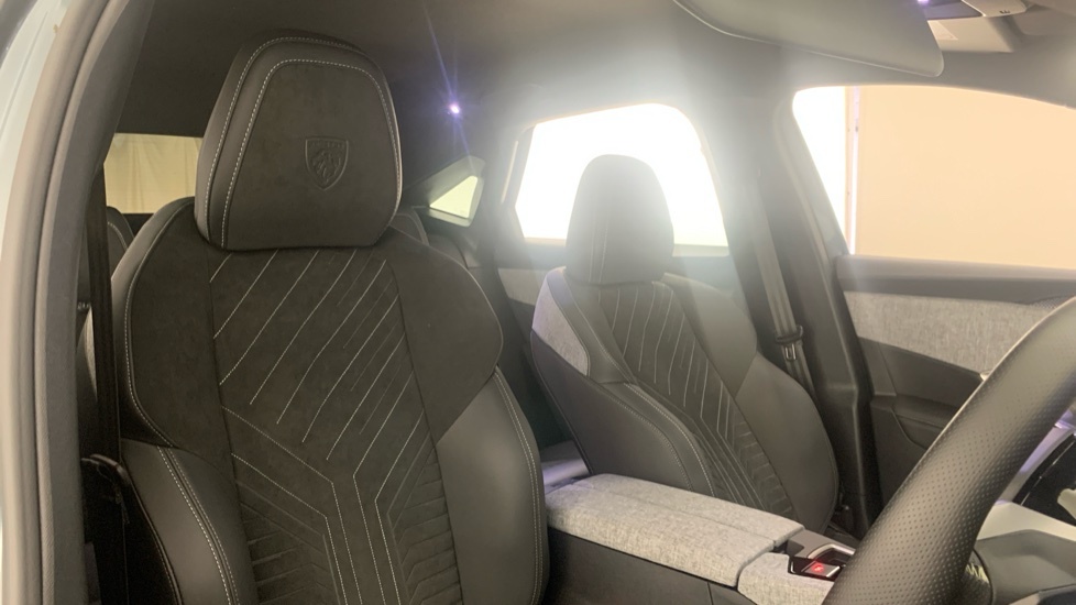 Peugeot 3008 73Kwh Allure  #40