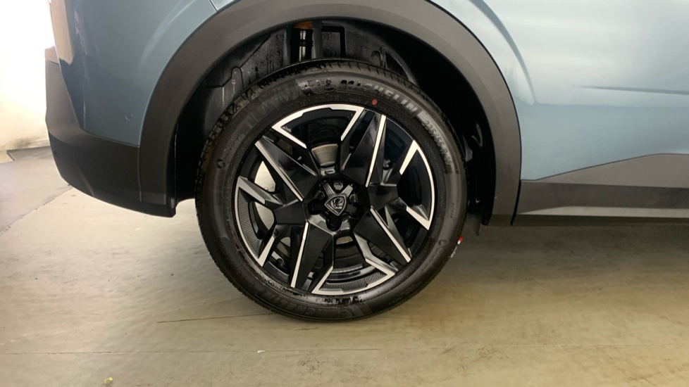 Peugeot 3008 73Kwh Allure  #24