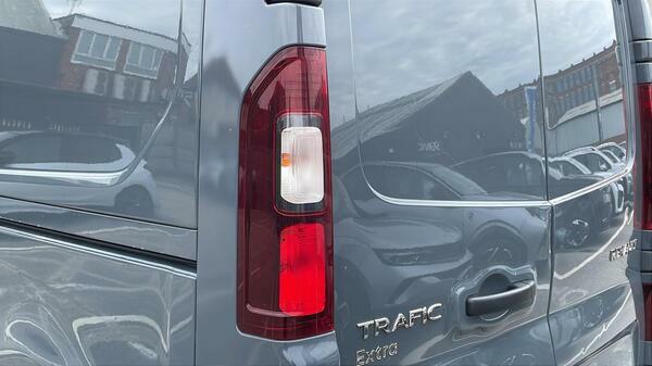 Renault Trafic 2.0 Dci Blue Sl30 Extra Panel Van Manua YB23LFO #5