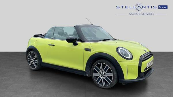 Mini Convertible 1.5 Cooper Exclusive Convertible Steptr